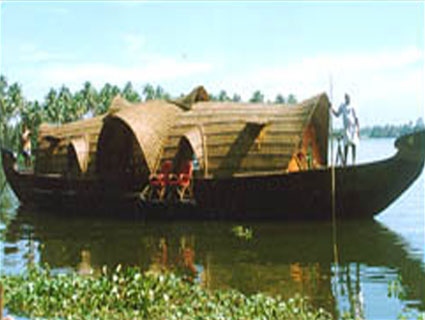 Soma Houseboats